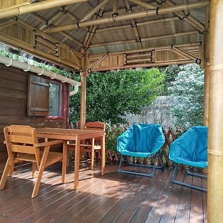 Le Chalet Des Dany Saint-Mamert-du-Gard Εξωτερικό φωτογραφία
